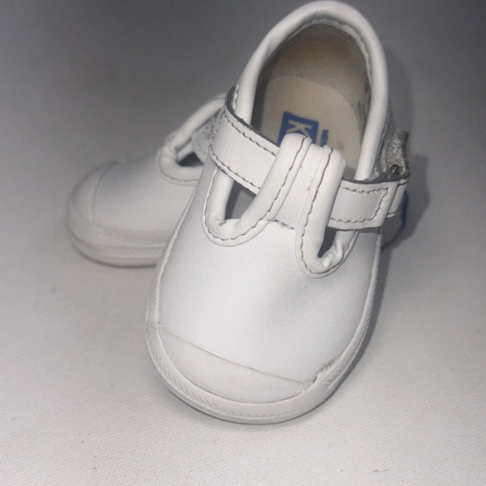 Keds Toddler Size 1 Daphne T-Strap Classic White Leather Mary Jane Girls Walking